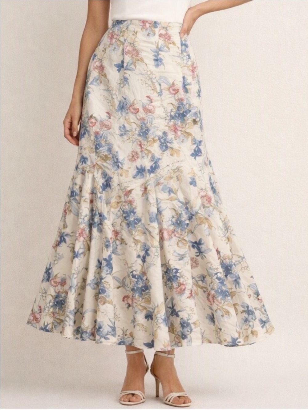 Tuckernuck NWT Cosmos Floral Mallory Skirt - Picture 15 of 15